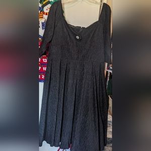 Unique Vintage Black 1X 16 velvet feel dress with pockets NWT